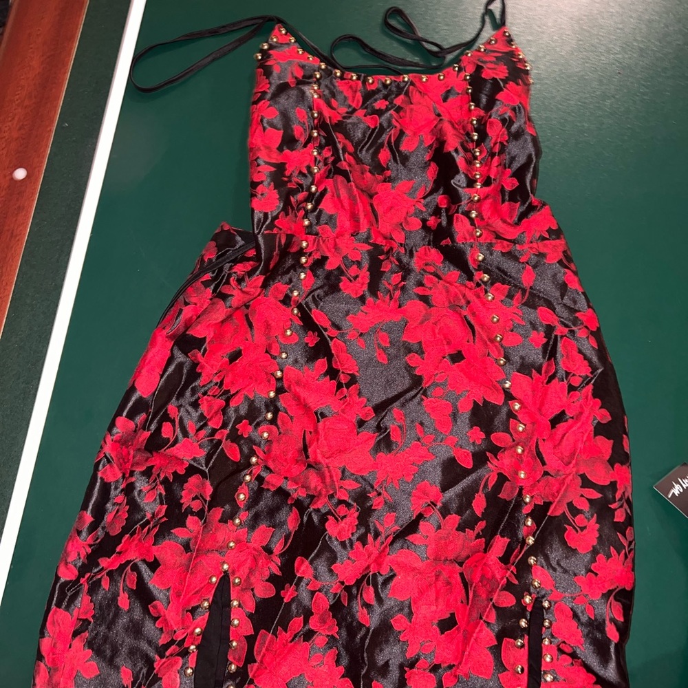 OG Missguided Mini Dress - Vintage vibes